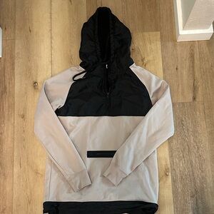 armada Two-Tone Hooded Pullover - Black & Light Beige/tan